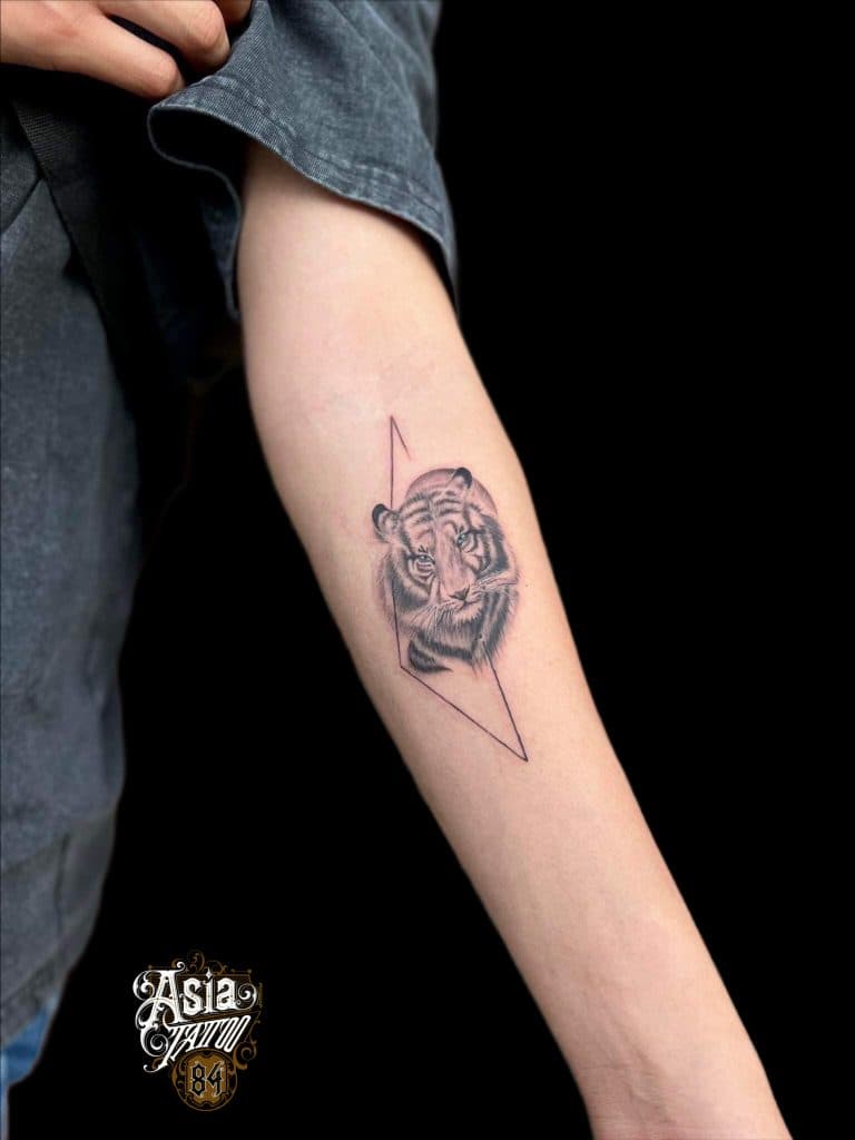 Black & Grey Tattoos 63